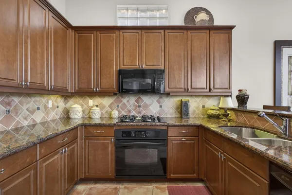 $7,500 | 207 Andalusia Drive, Palm Beach Gardens, FL 33418