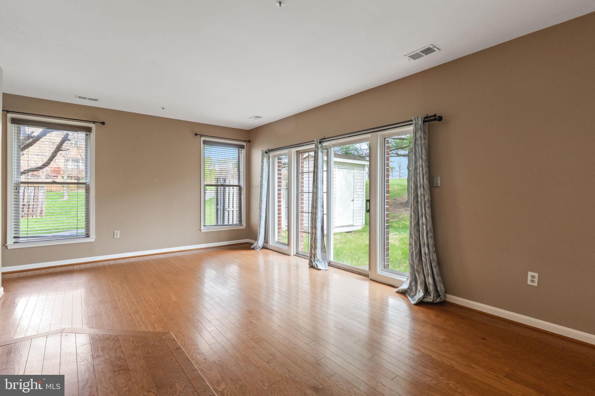 9212 Oregold Court Laurel, MD 20708 - Photo 19 of 44 Gallery Image 19