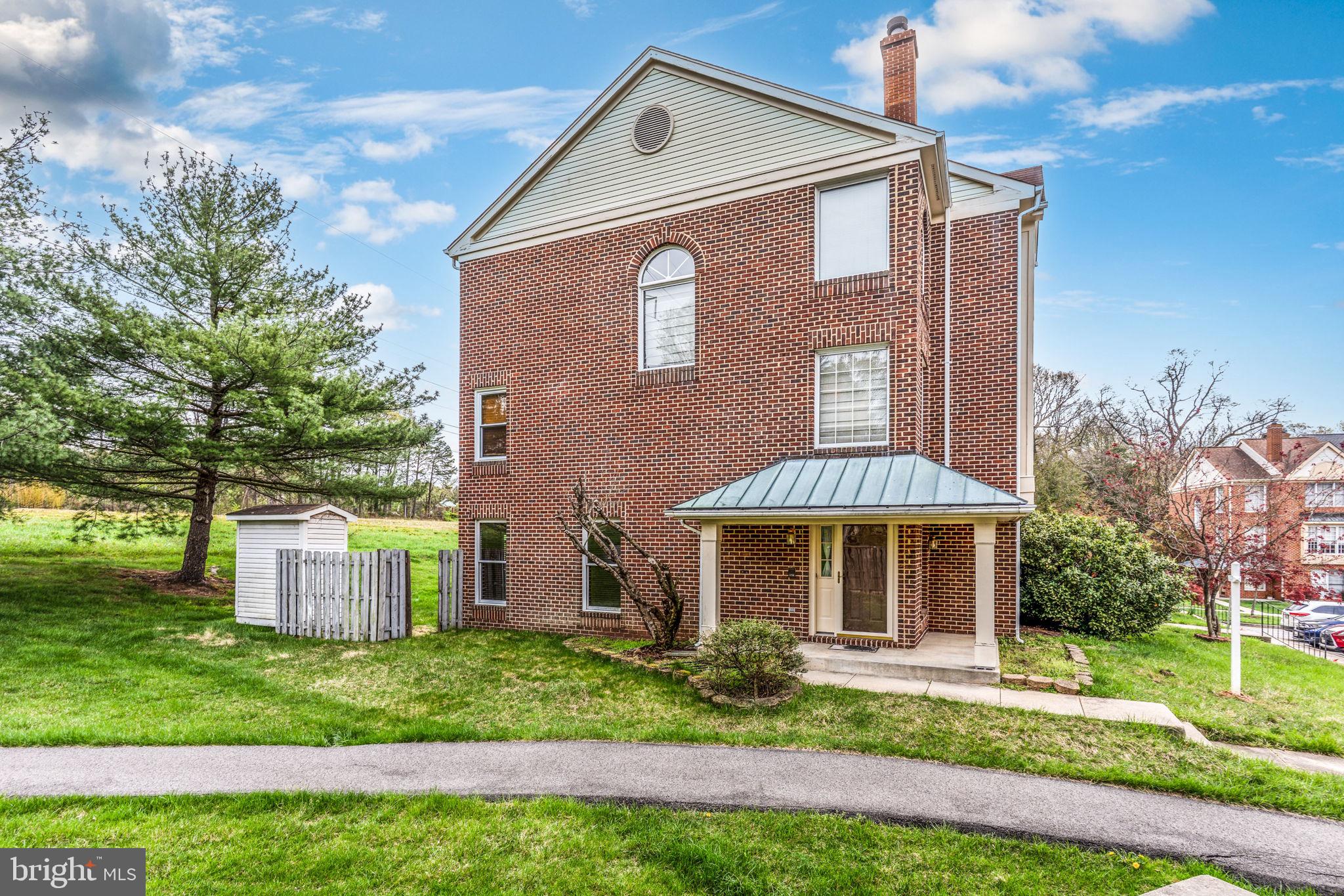 9212 Oregold Court Laurel, MD 20708 - Photo 4 of 44 Gallery Image 4