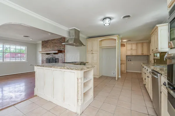 $305,000 | 216 Antoine Lane, Amarillo, TX 79119