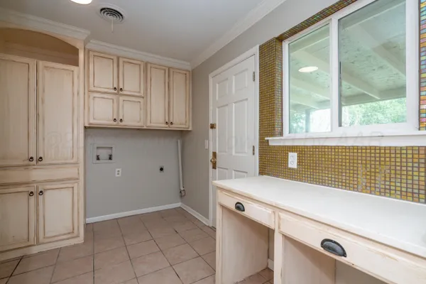 $305,000 | 216 Antoine Lane, Amarillo, TX 79119