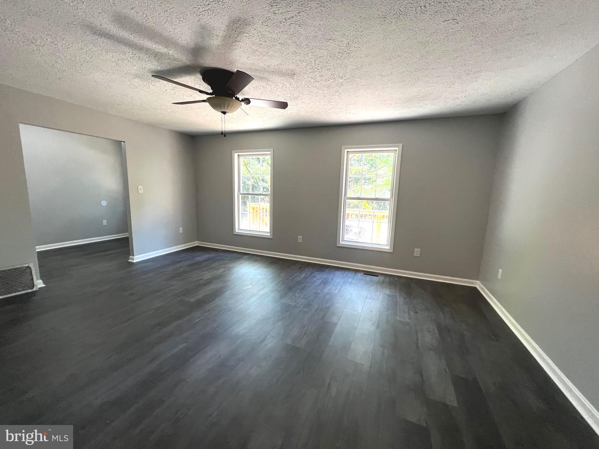 1264 Poor House Road Front Royal, VA 22630 - Photo 21 of 26 living room