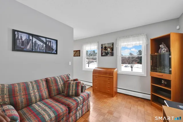 $495,000 | 14 Bridle Path, East Windsor, CT 06016