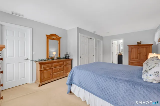 $495,000 | 14 Bridle Path, East Windsor, CT 06016