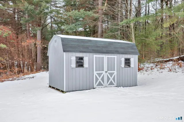 $495,000 | 14 Bridle Path, East Windsor, CT 06016