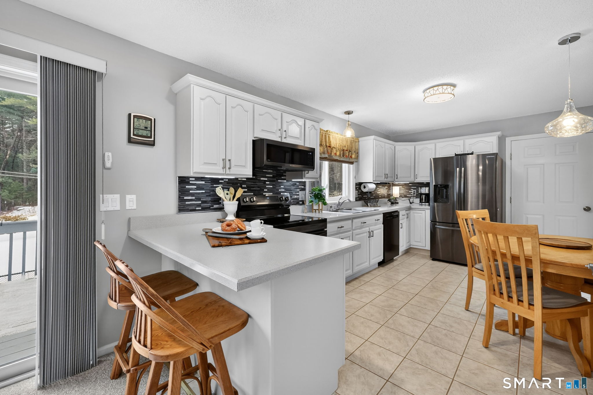 14 Bridle Path East Windsor, CT 06016 - Photo 8 of 37