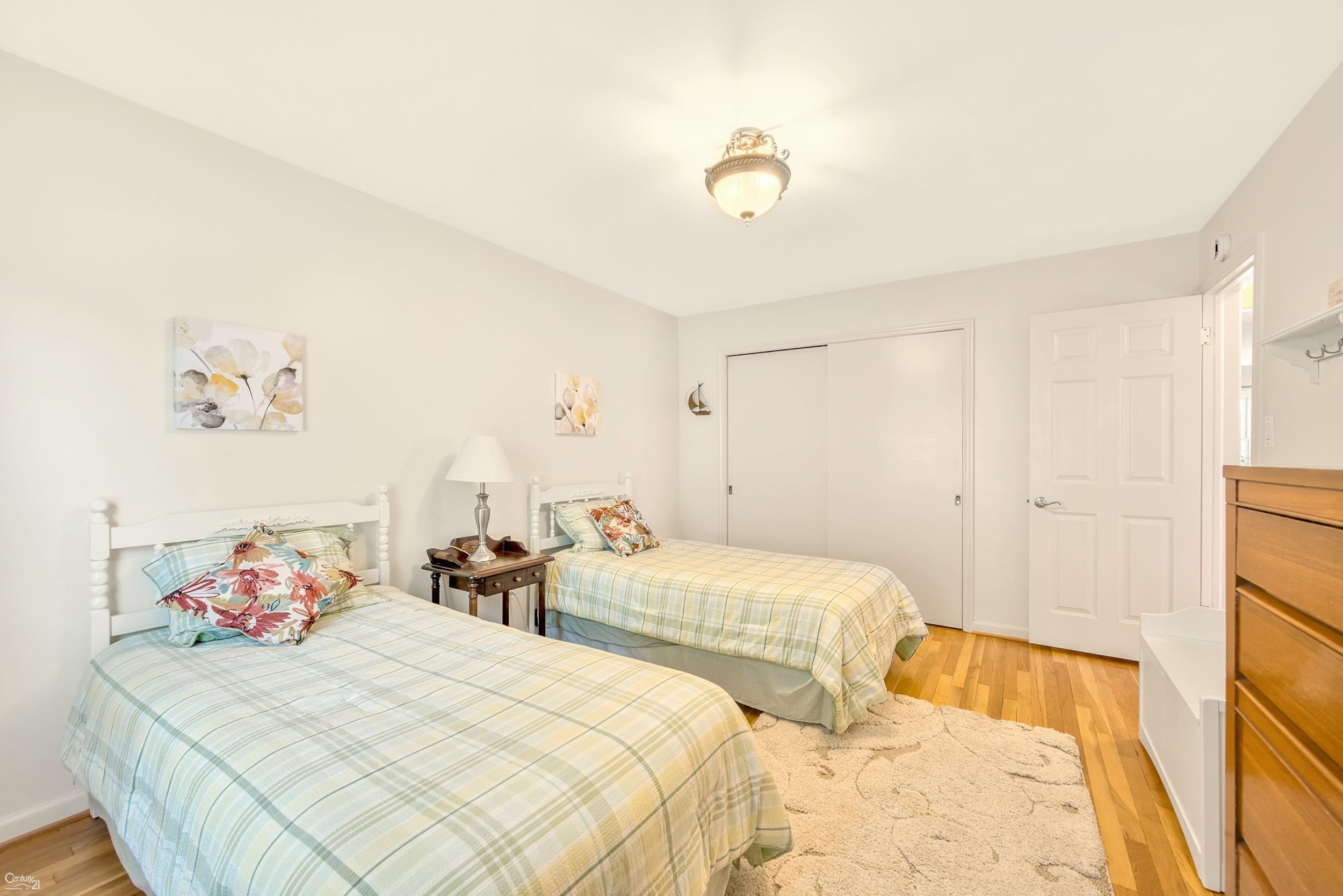 1038 Hawthorne Road Grosse Pointe Woods, MI 48236 - Photo 50 of 61