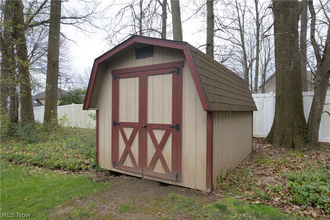 251 South Hametown Road Akron, OH 44321 - Photo 12 of 40 Gallery Image 12