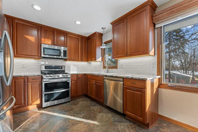 $459,900 | 1655 18th Avenue Northwest, New Brighton, MN 55112