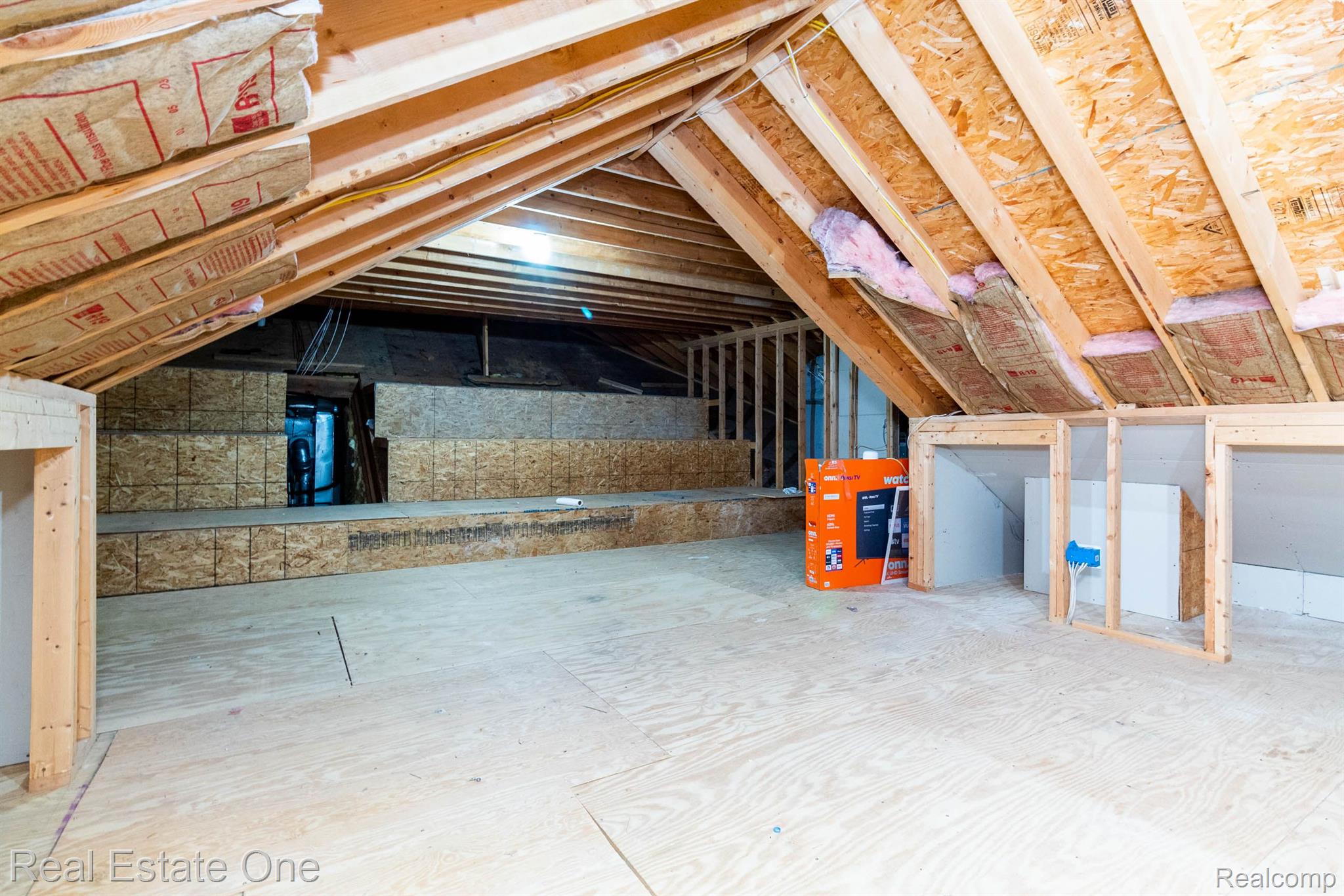 350 Nawakwa Road Rochester, MI 48307 - Photo 31 of 32 Gallery Image 31