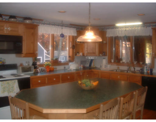 27 Baker Road Salisbury, MA 01952 - Photo 3 of 13