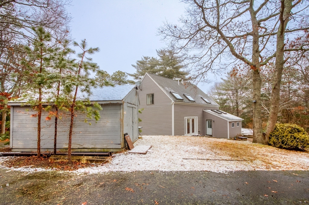 10 Sandy Lane Bourne, MA 02532 - Photo 1 of 40
