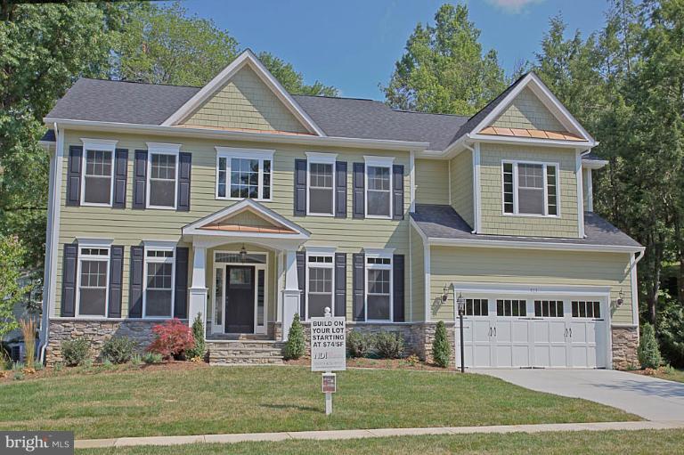 513 Kingsley Road Southwest Vienna, VA 22180 - Photo 1 of 8 Exterior (Front)