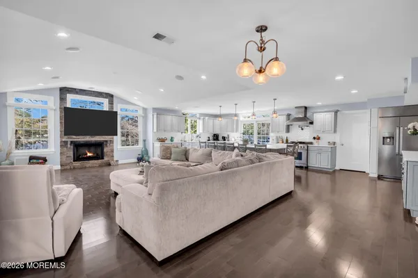 $5,000 | 375 Kildare Drive, Toms River, NJ 08753