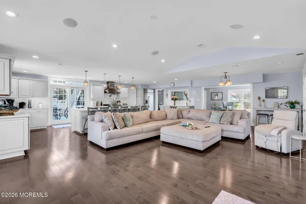 $5,000 | 375 Kildare Drive, Toms River, NJ 08753