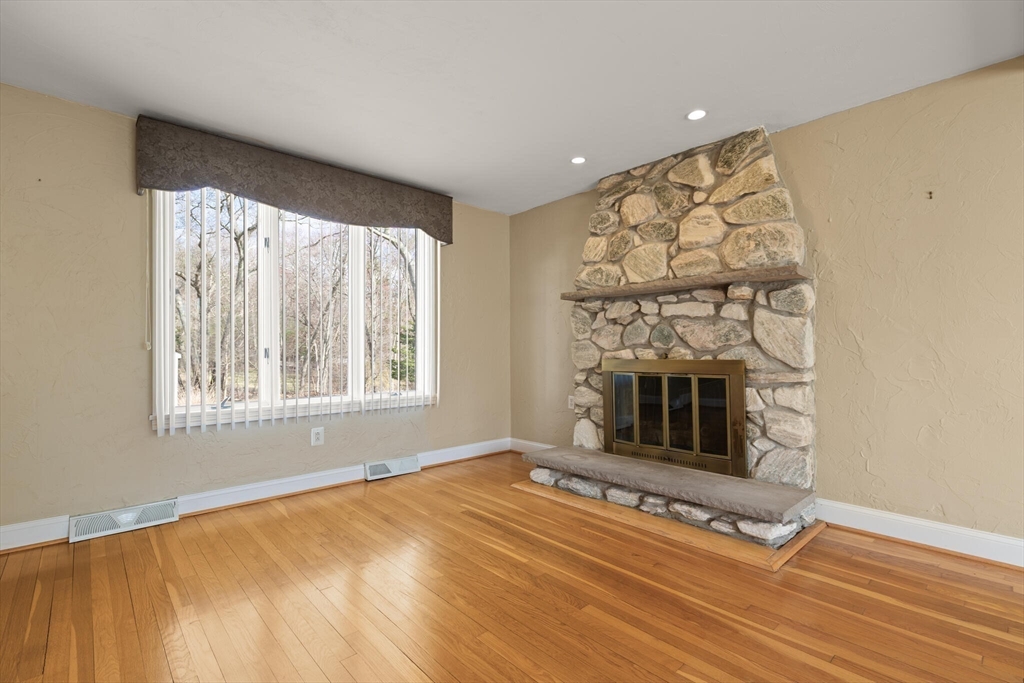 102 Chisholm Road Stoughton, MA 02072 - Photo 15 of 35