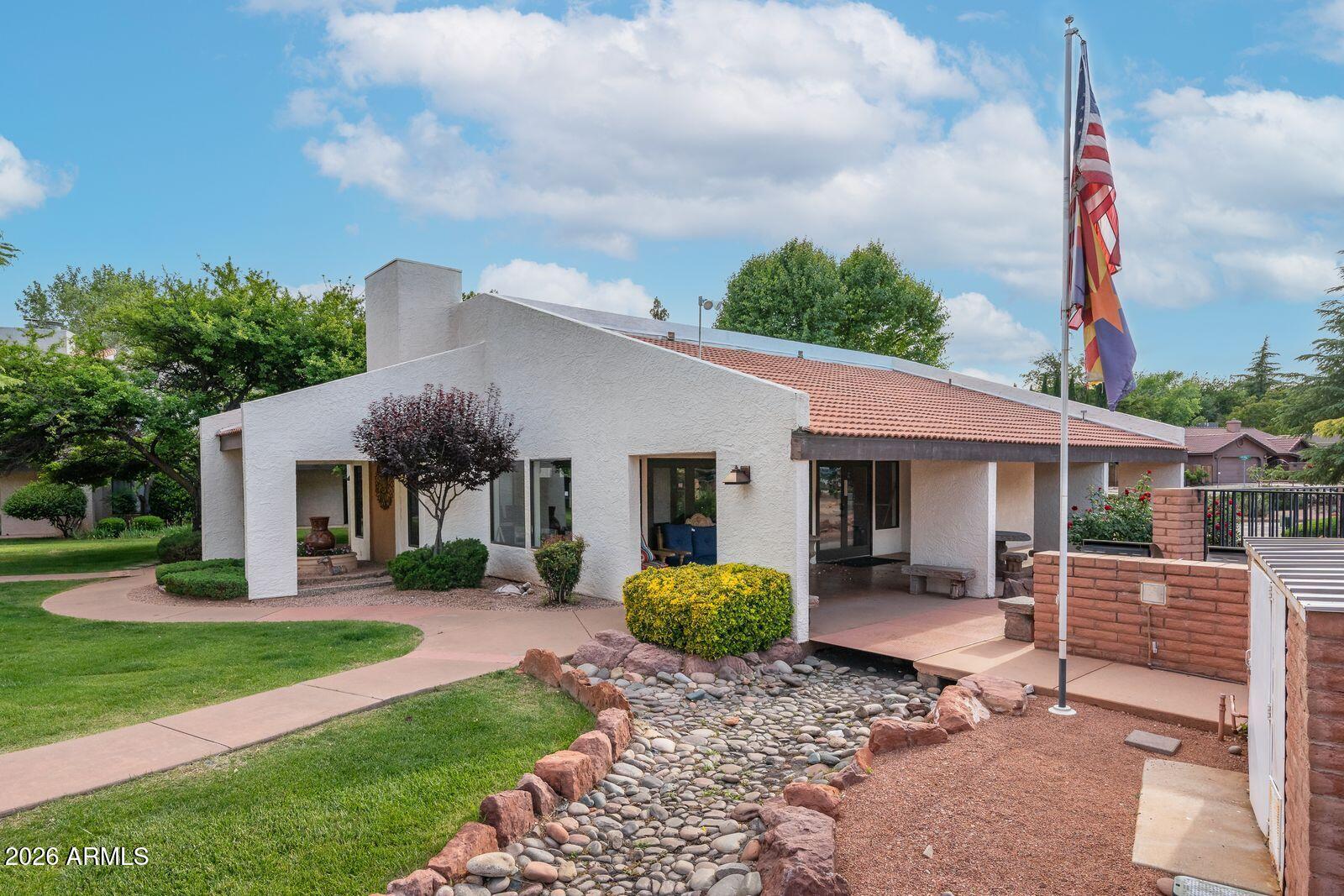 65 Verde Valley School Road, Unit C2 Sedona, AZ 86351 - Photo 7 of 27 Clubhouse