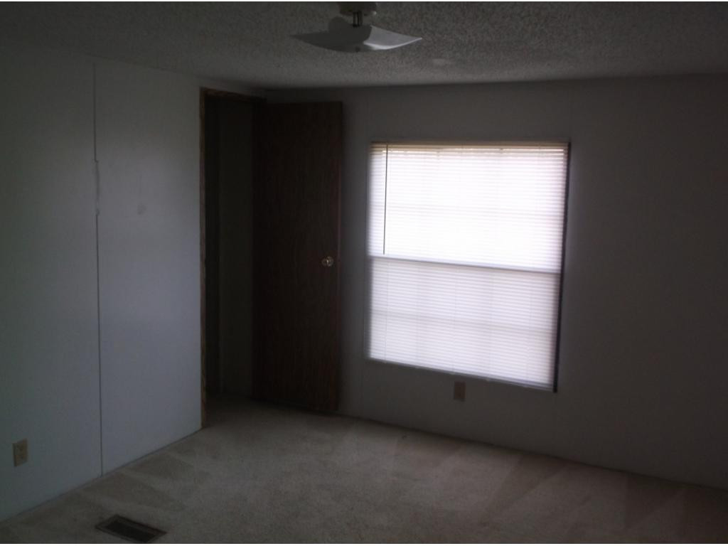 604 Woodlyn Road Johnson City, TN 37601 - Photo 15 of 35 Photo 15
