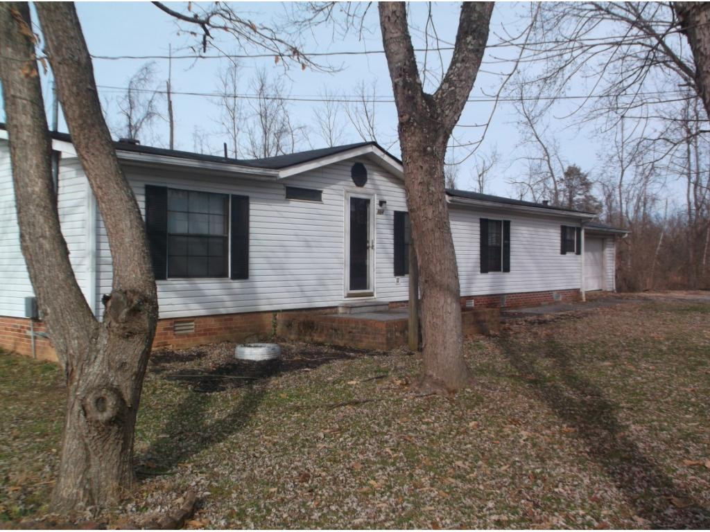 604 Woodlyn Road Johnson City, TN 37601 - Photo 18 of 35 Photo 18