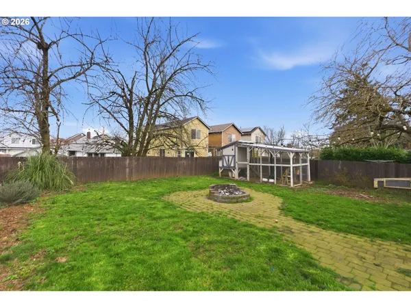$585,000 | 8243 Northeast Hassalo Street, Portland, OR 97220