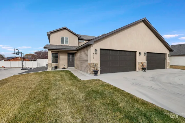 $359,900 | 812 Jack Avenue, Jerome, ID 83338