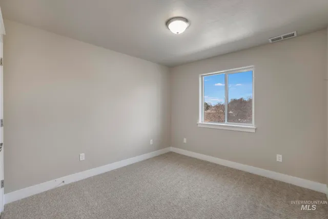 $359,900 | 812 Jack Avenue, Jerome, ID 83338