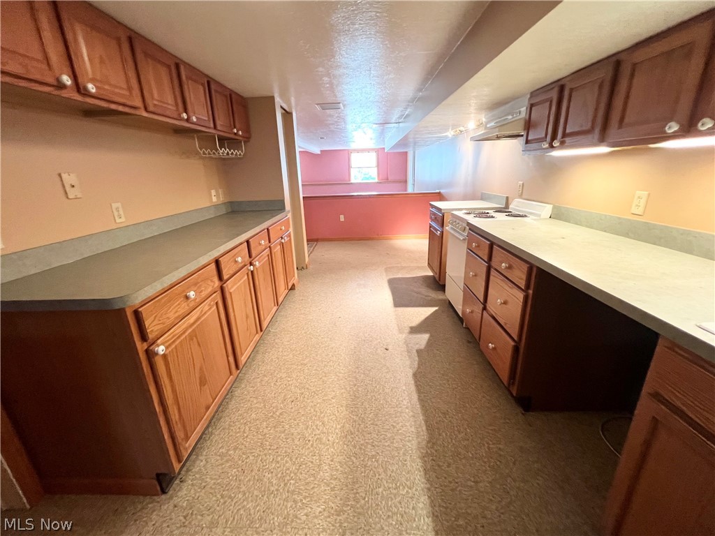 7307 Euclid Chardon Road Kirtland, OH 44094 - Photo 14 of 36