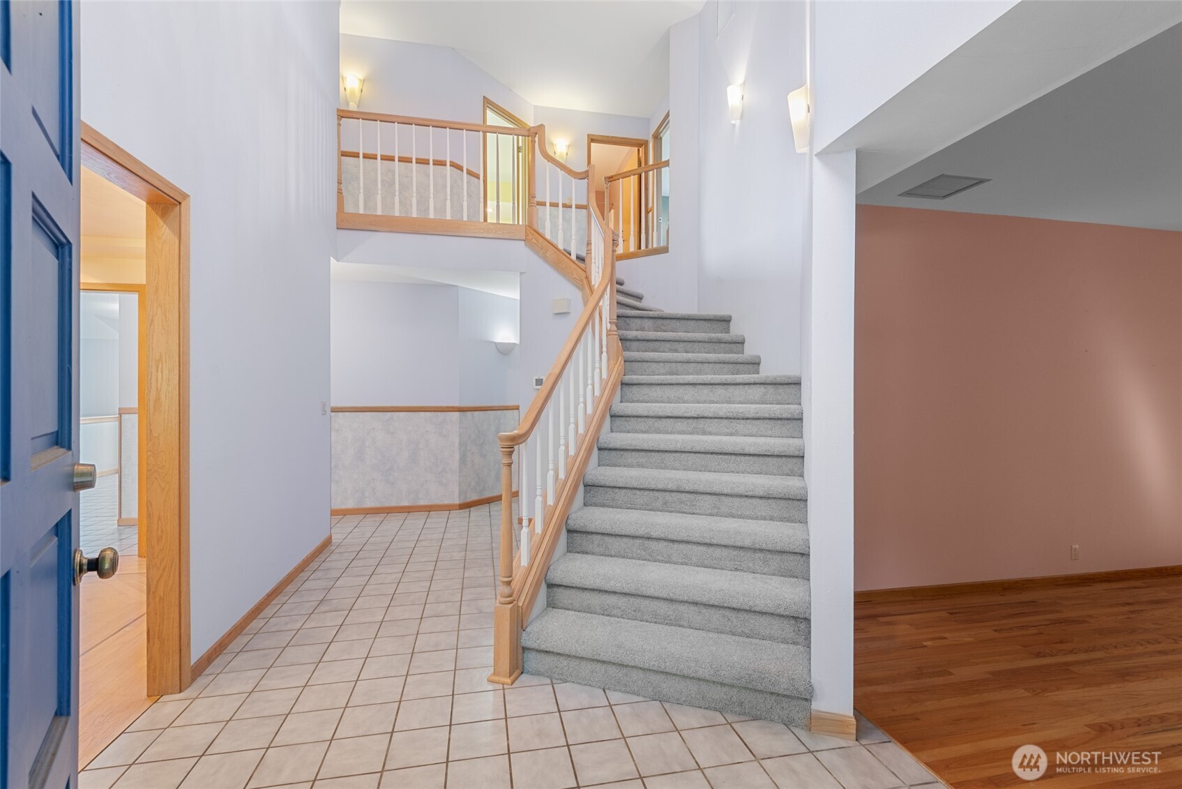 860 Hunt Road Port Angeles, WA 98363 - Photo 13 of 40 a view of entryway and hall with wooden floor