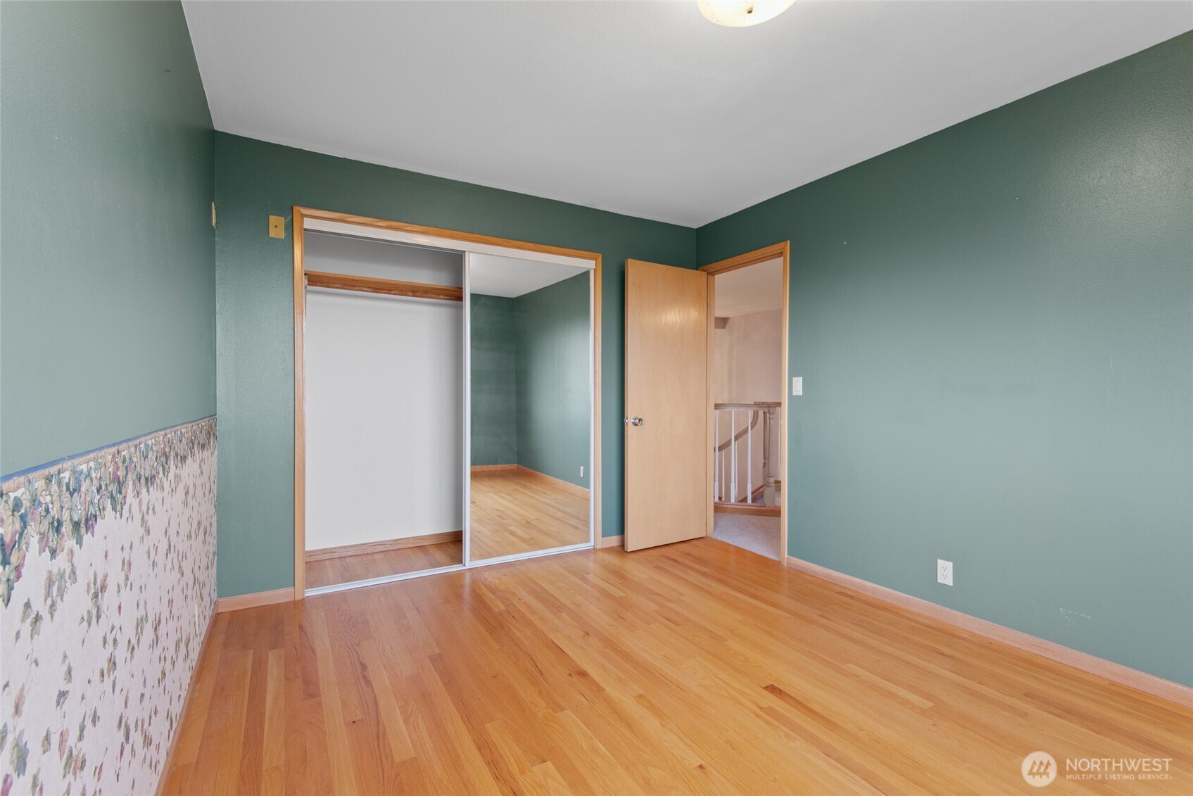 860 Hunt Road Port Angeles, WA 98363 - Photo 18 of 40 a view of empty room