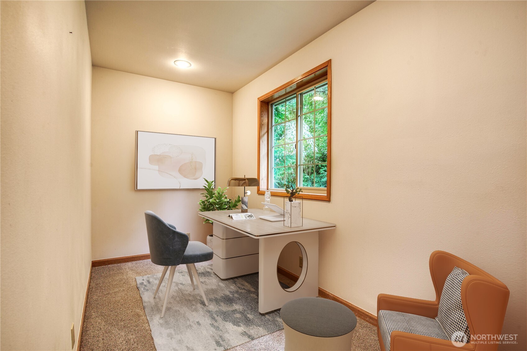 860 Hunt Road Port Angeles, WA 98363 - Photo 28 of 40 a dining room with furniture a window and a rug