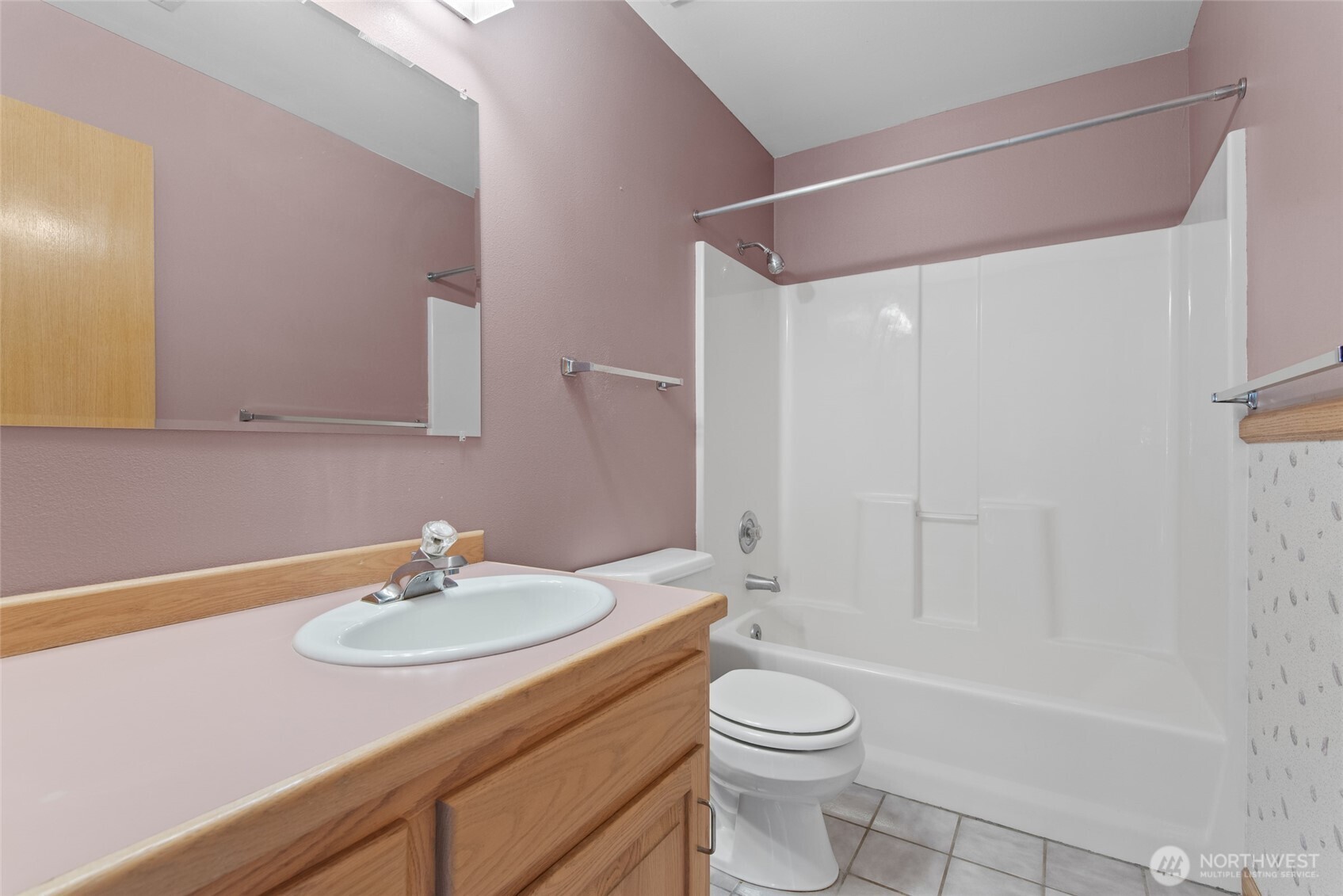 860 Hunt Road Port Angeles, WA 98363 - Photo 29 of 40 a bathroom with a sink toilet a mirror and shower