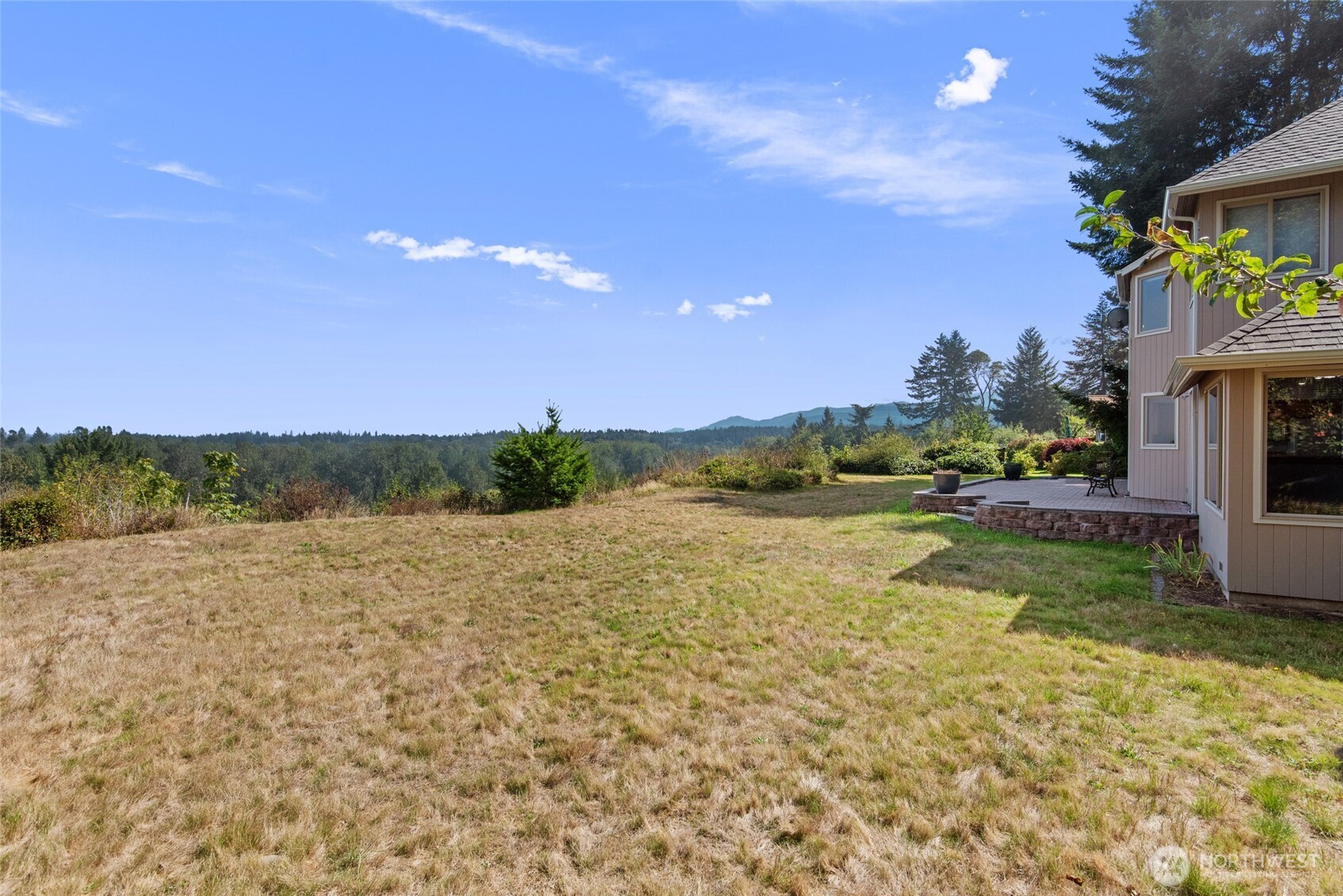 860 Hunt Road Port Angeles, WA 98363 - Photo 36 of 40 a view of lake view and mountain view
