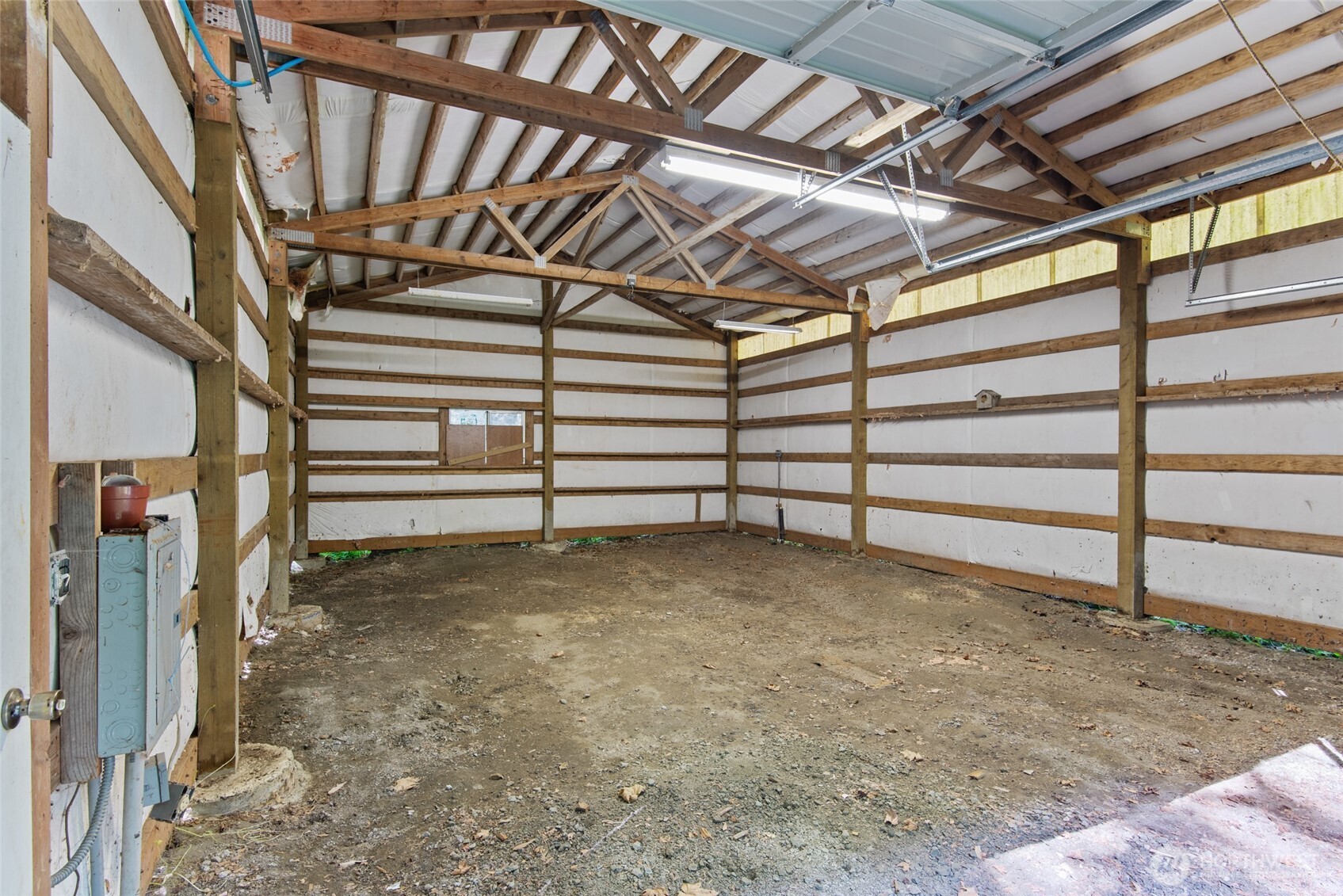 860 Hunt Road Port Angeles, WA 98363 - Photo 40 of 40 a view of an empty room