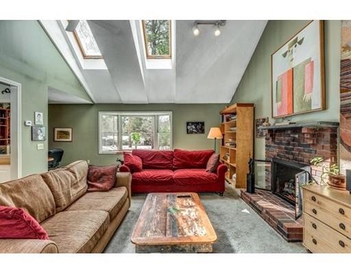 11 Oxbow Road Wayland, MA 01778 - Photo 13 of 27 Gallery Image 13