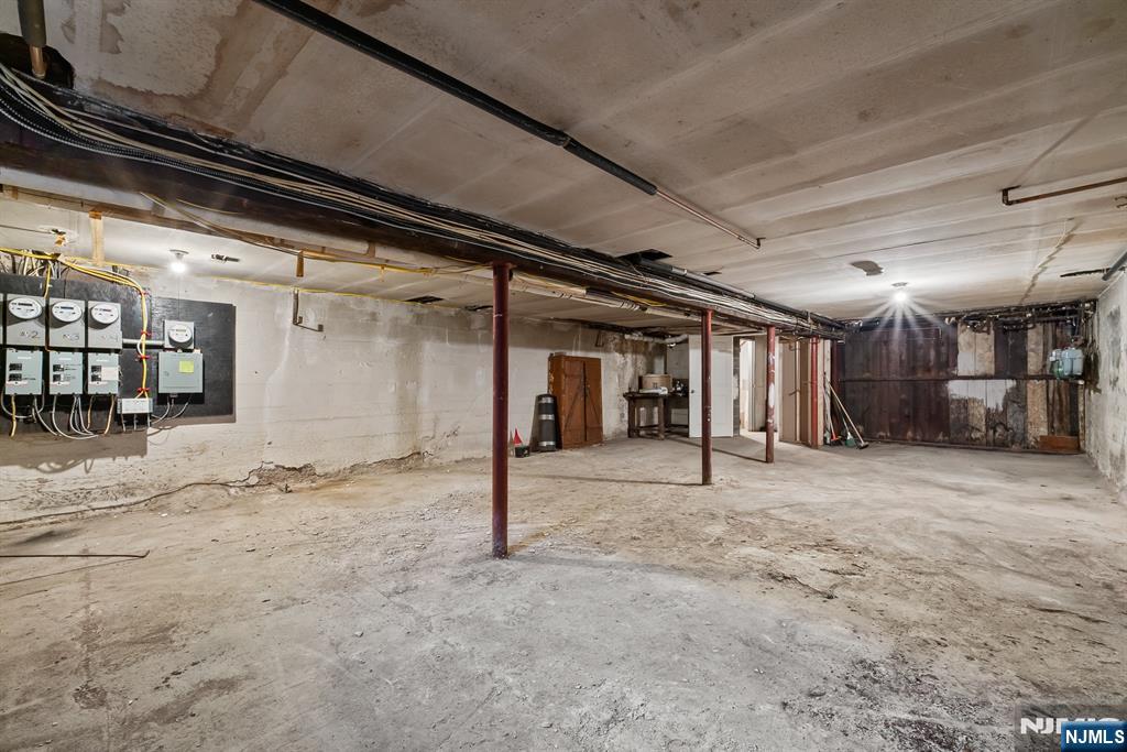 94 Center Street Clifton, NJ 07011 - Photo 32 of 38 a view of an empty room