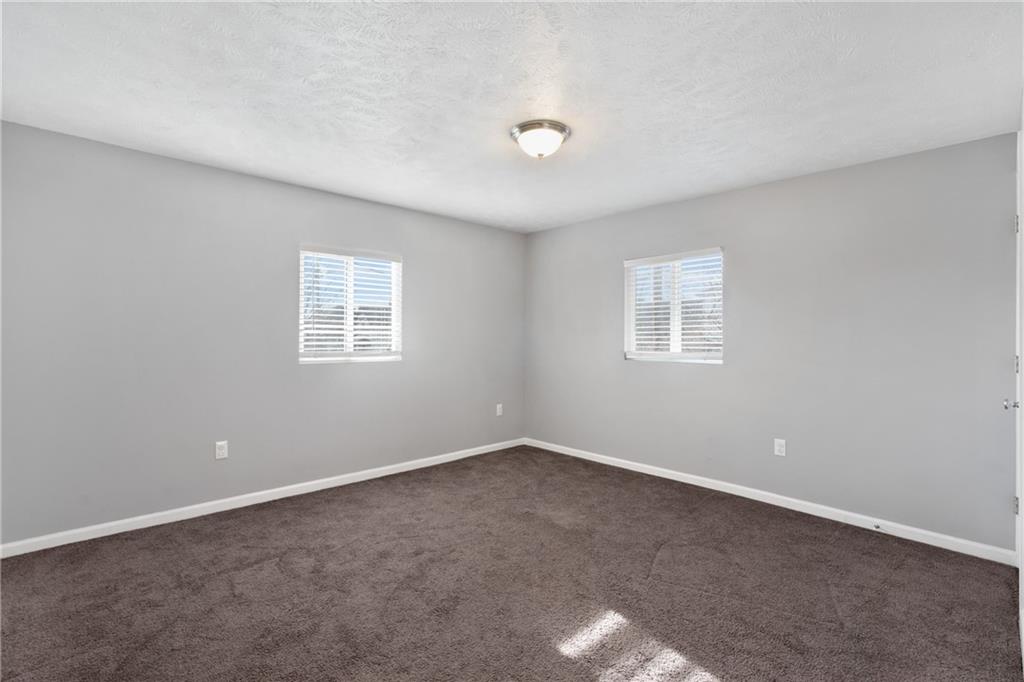 602 Hulton Street Carnegie, PA 15106 - Photo 16 of 33