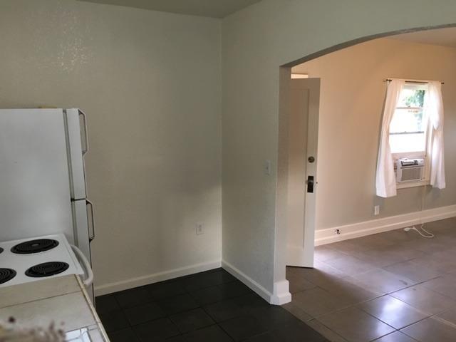 1259 L Street Reedley, CA 93654 - Photo 14 of 21