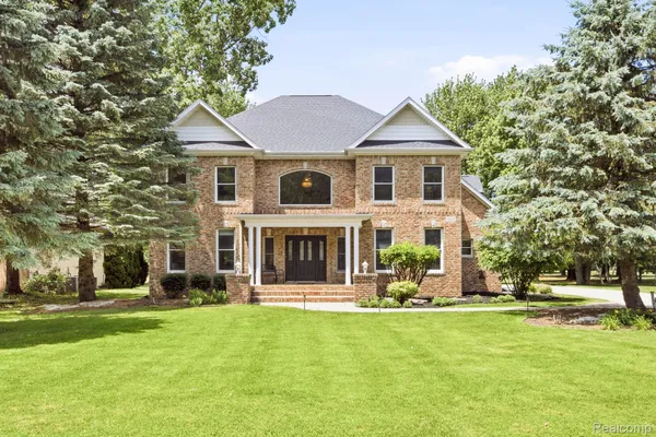 $515,000 | 3269 St Andrews Drive, Port Huron, MI 48060