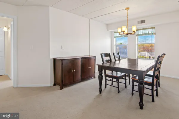 $260,000 | 7317 Eden Brook Drive, Unit 605, Columbia, MD 21046