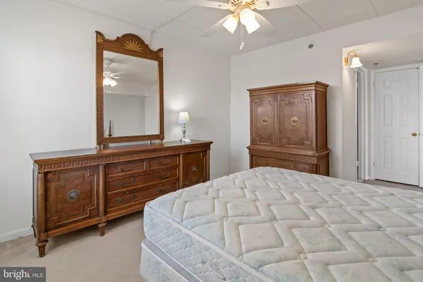 $260,000 | 7317 Eden Brook Drive, Unit 605, Columbia, MD 21046