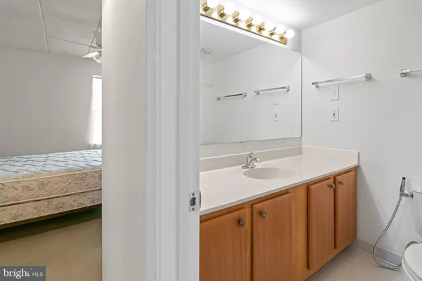 $260,000 | 7317 Eden Brook Drive, Unit 605, Columbia, MD 21046