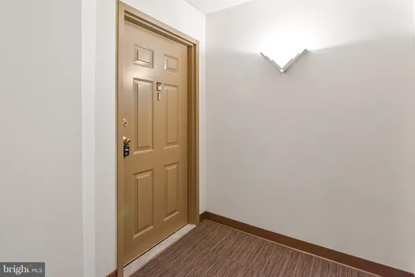 $260,000 | 7317 Eden Brook Drive, Unit 605, Columbia, MD 21046