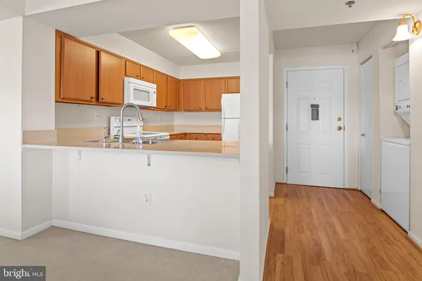 $260,000 | 7317 Eden Brook Drive, Unit 605, Columbia, MD 21046