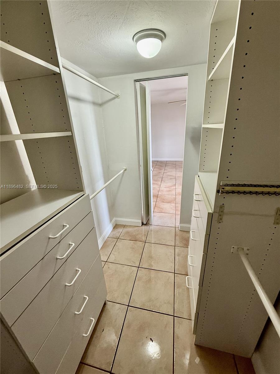 6545 Indian Creek Drive, Unit 504 Miami Beach, FL 33141 - Photo 18 of 38