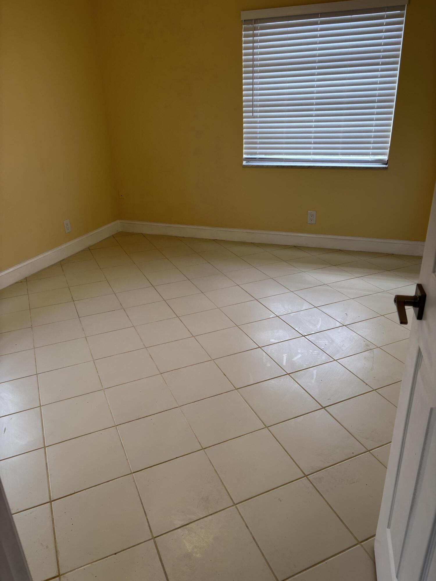20866 Vinesta Circle Boca Raton, FL 33433 - Photo 12 of 22 IMG_4353