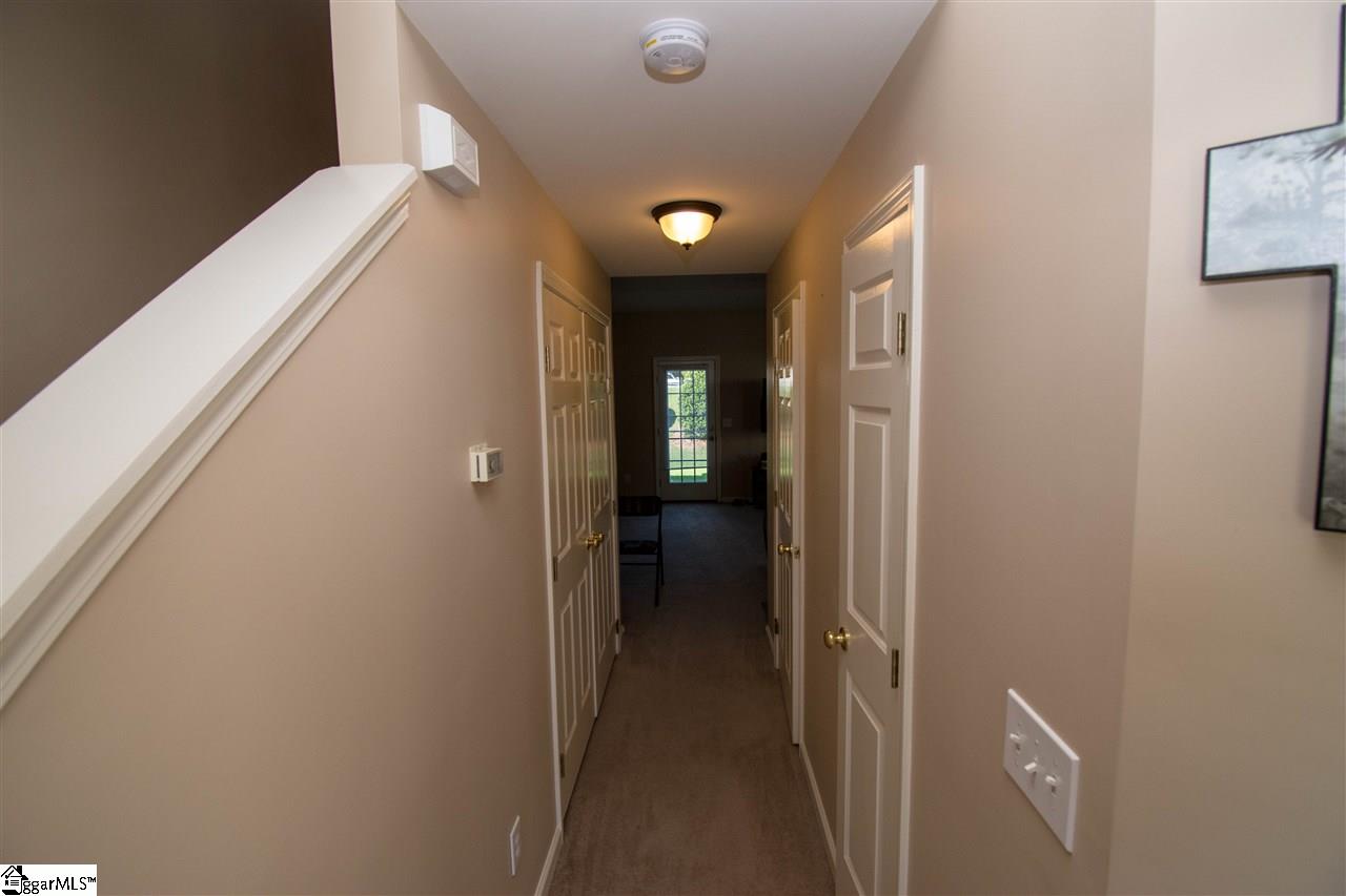 9 Spring Crossing Circle Greer, SC 29650 - Photo 4 of 24