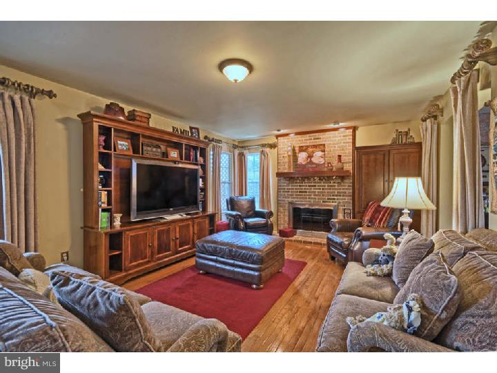 8 Spring Mill Court Sewell, NJ 08080 - Photo 12 of 25 Gallery Image 12
