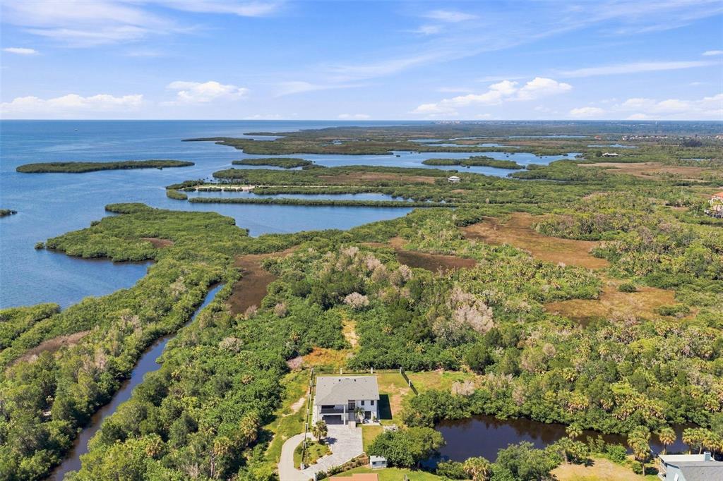 5035 Bay Boulevard Port Richey, FL 34668 - Photo 6 of 85 Gallery Image 6