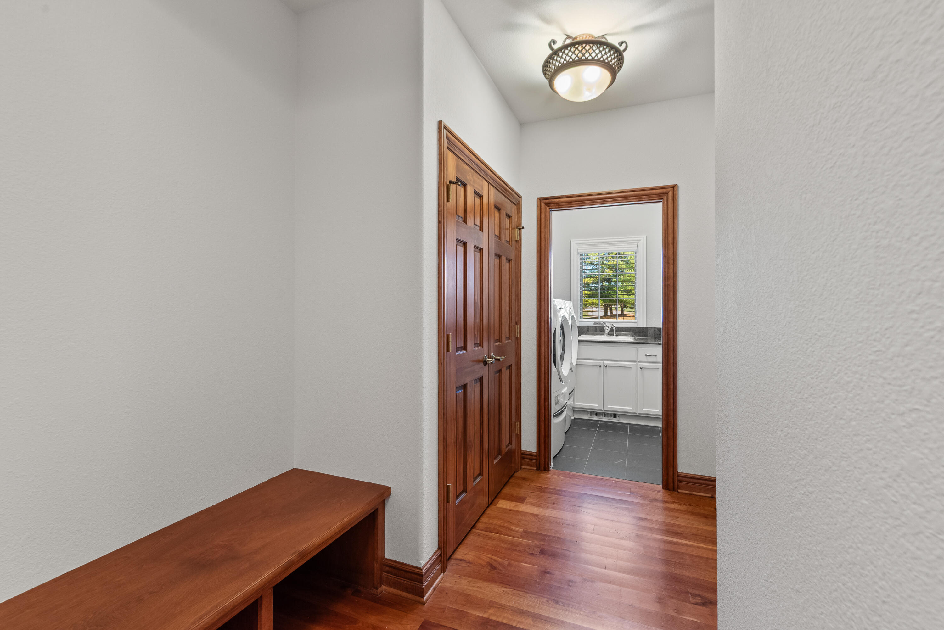 142 Preserve Court Grafton, WI 53024 - Photo 10 of 34 Back hall mudroom next to laundry room
