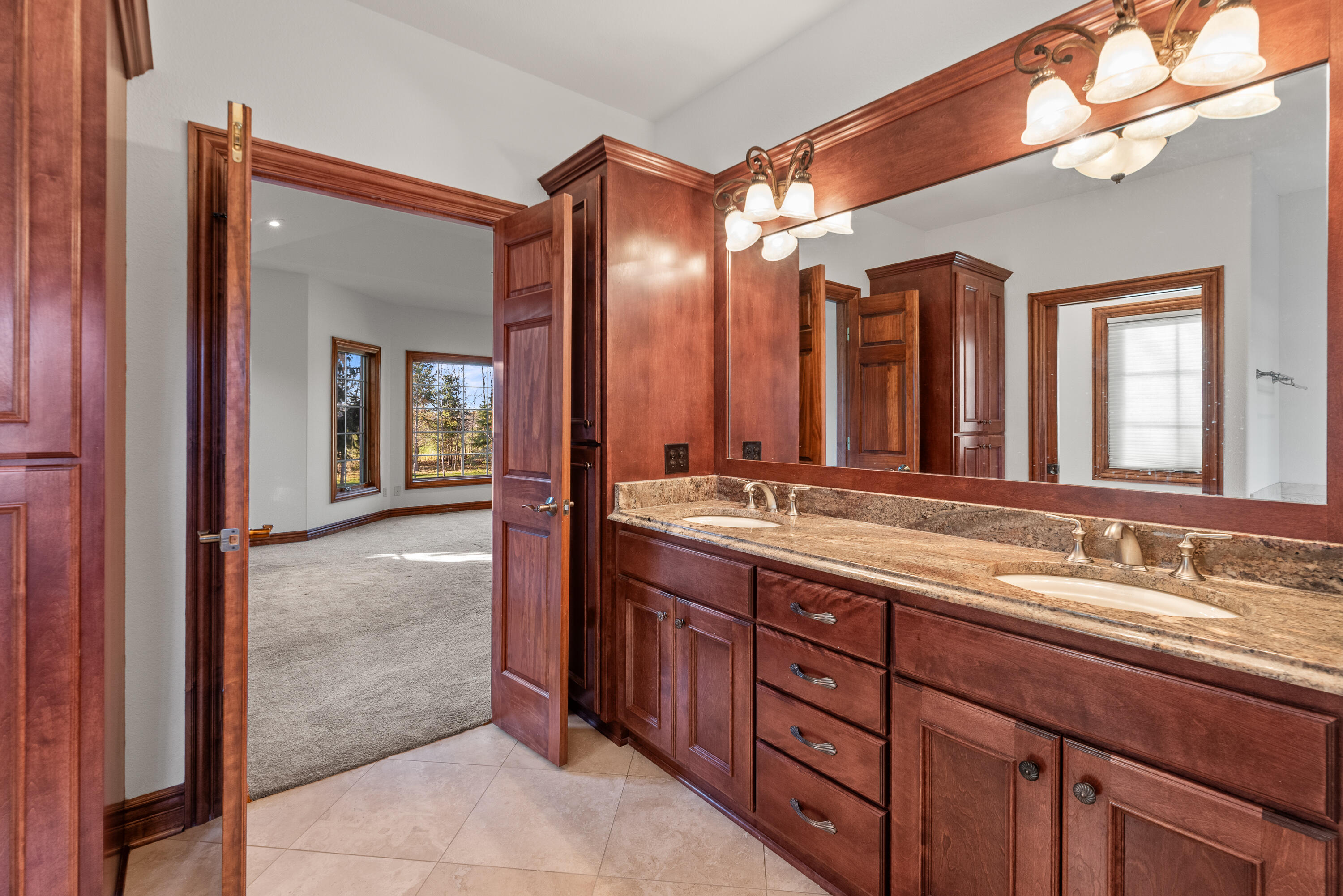 142 Preserve Court Grafton, WI 53024 - Photo 13 of 34 1st floor ensuite